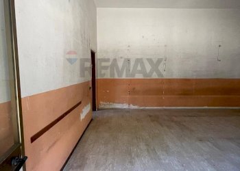 Parcheggio - Negozio Corigliano-Rossano - foto 6