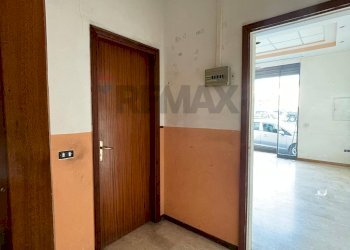 Hall / corridoio - Negozio Corigliano-Rossano - foto 9