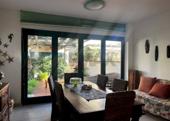 Sala da pranzo - Villa a Schiera complesso Oleandro
 
85, Cassano all'Ionio - foto 13