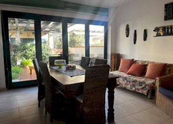 Sala da pranzo - Villa a Schiera complesso Oleandro
 
85, Cassano all'Ionio - foto 14