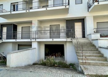 Edificio all\'aperto - Villa a Schiera Corigliano-Rossano - foto 1