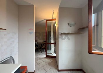 Hall / corridoio - Trilocale via mastri muratori
 
27, Gornate Olona - foto 5