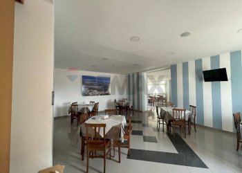 Sala da pranzo - Attività Commerciale cda torricella inferiore, Corigliano-Rossano - foto 12