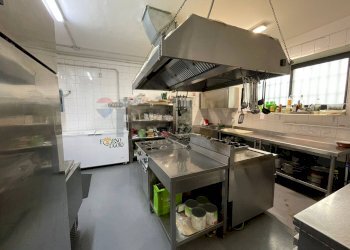 Cucina - Attività Commerciale cda torricella inferiore, Corigliano-Rossano - foto 17