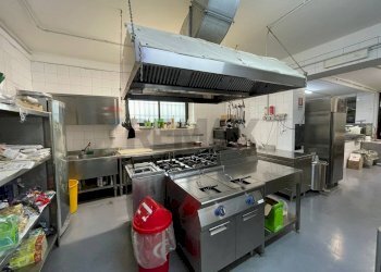 Cucina - Attività Commerciale cda torricella inferiore, Corigliano-Rossano - foto 22