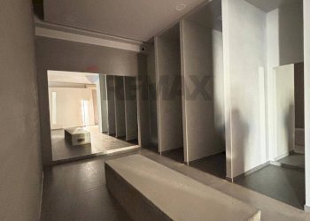 Camera / camera da letto - Commercial Premises Via Fedelis De Novellis
 
20, Corigliano-Rossano - photo 10