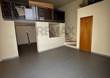 Stanza vuota - Commercial Premises Via Fedelis De Novellis
 
20, Corigliano-Rossano - photo 12