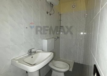 Bagno - Commercial Premises Via Fedelis De Novellis
 
20, Corigliano-Rossano - photo 14