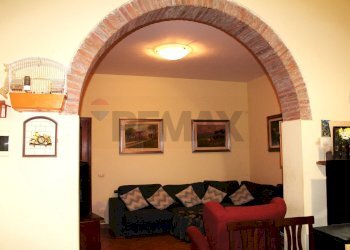 Sala da pranzo - Rustic Via D'Ormicello
 
35, Empoli - photo 35