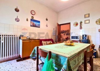 Sala da pranzo - Rustic Via Di S.Amato
 
15, Vinci - photo 13