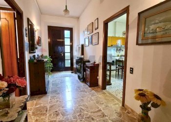 Hall / corridoio - Rustic Via Di S.Amato
 
15, Vinci - photo 20