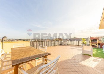 Terrazza - Trilocale Via Locadi
 
10, Roma - foto 1