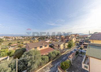 Edificio all\'aperto - Trilocale Via Locadi
 
10, Roma - foto 18