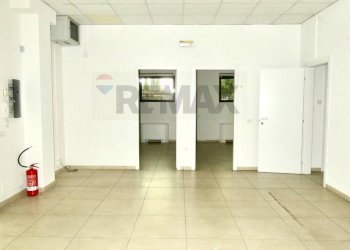 UFFICIO - Office via francesco petrarca
 
42, Campi Bisenzio - photo 11