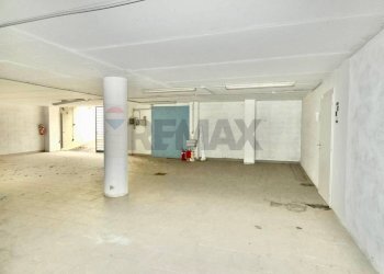 Parcheggio - Office via francesco petrarca
 
42, Campi Bisenzio - photo 19