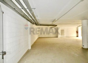 Parcheggio - Office via francesco petrarca
 
42, Campi Bisenzio - photo 20