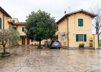 Casa all\'aperto - Casa semi indipendente Via Centola
 
10, Campi Bisenzio - foto 2