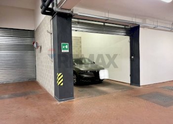 Parcheggio - Box viale Redi
 
53, Firenze - foto 3