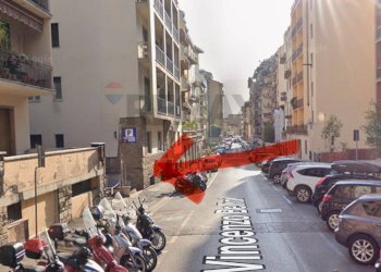 Edificio all\'aperto - Box viale Redi
 
53, Firenze - foto 6