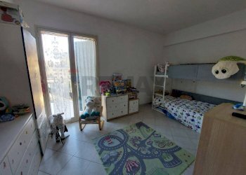 Camera / camera da letto - Trilocale via Torrente Agrò
 
snc, Santa Teresa di Riva - foto 10