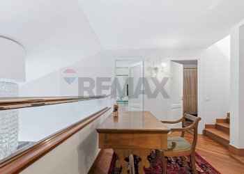 Sala da pranzo - Villa Via Platano
 
60, Giarre - foto 15