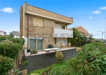 Casa all\'aperto - Villa Via Platano
 
60, Giarre - foto 39