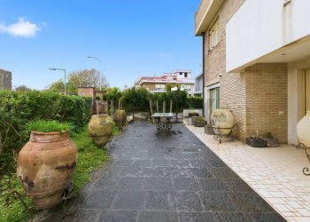 Terrazza - Villa Via Platano
 
60, Giarre - foto 40