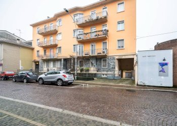 Edificio all\'aperto - Trilocale Via Porzio
 
1, Casalmaggiore - foto 23