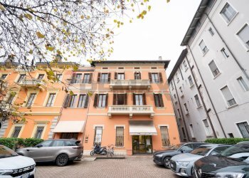 Edificio all\'aperto - Trilocale Piazzale Genarale Carlo Alberto Dalla Chiesa
 
3, Parma - foto 18