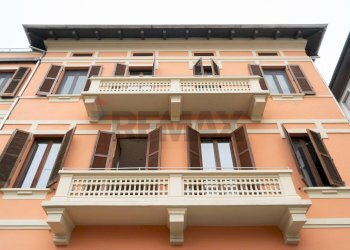 Edificio all\'aperto - Trilocale Piazzale Genarale Carlo Alberto Dalla Chiesa
 
3, Parma - foto 19