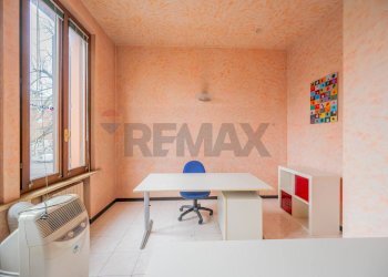 Ufficio - Trilocale Piazzale Genarale Carlo Alberto Dalla Chiesa
 
3, Parma - foto 27
