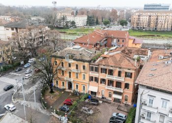Edificio all\'aperto - Trilocale Piazzale Genarale Carlo Alberto Dalla Chiesa
 
3, Parma - foto 45