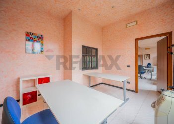 Sala da pranzo - Trilocale Piazzale Genarale Carlo Alberto Dalla Chiesa
 
3, Parma - foto 35