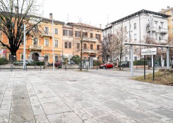 Edificio all\'aperto - Trilocale Piazzale Genarale Carlo Alberto Dalla Chiesa
 
3, Parma - foto 46