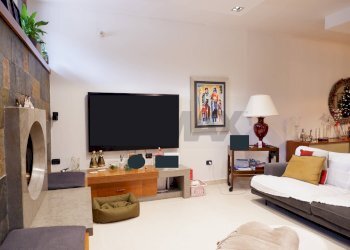 Soggiorno - Villa Bifamiliare Viella Pasquale Salvatores
 
11, Caserta - foto 4