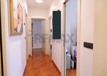 Corridoio zona notte - Villa Bifamiliare Viella Pasquale Salvatores
 
11, Caserta - foto 24