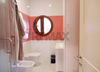 Bagno - Villa Bifamiliare Viella Pasquale Salvatores
 
11, Caserta - foto 33