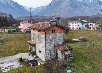 Casa all\'aperto - Casa indipendente Via Traversa Agordina
 
69, Sedico - foto 3