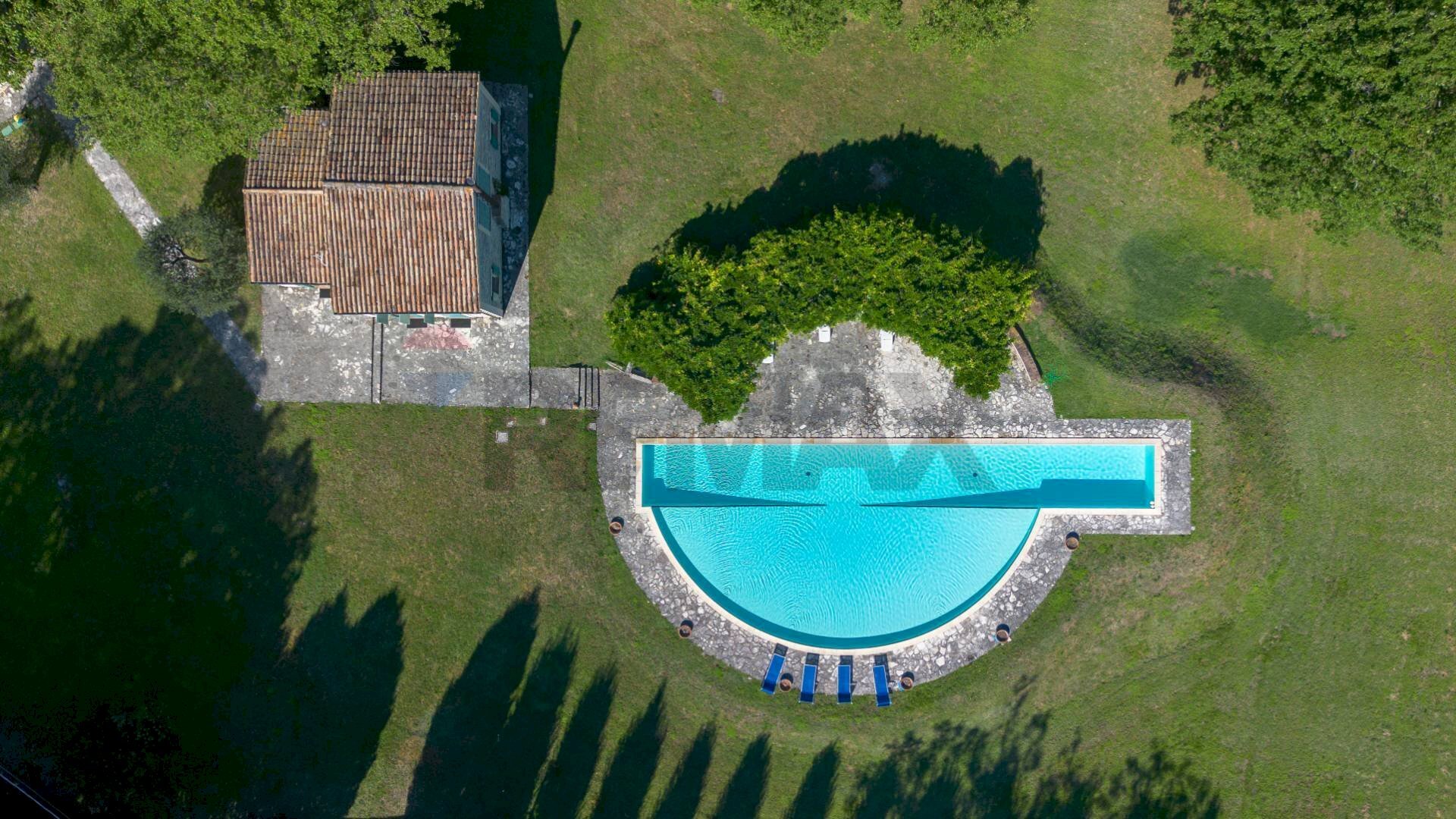 Piscina - Villa Grotte Sotto le Noci
 
snc, Fabriano - foto 3