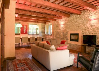 Sala da pranzo - Villa Grotte Sotto le Noci
 
snc, Fabriano - foto 8