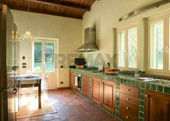 Cucina - Villa Grotte Sotto le Noci
 
snc, Fabriano - foto 15