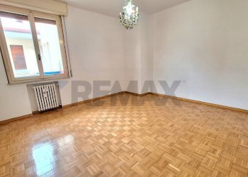 Stanza vuota - Quadrilocale Via Berenini
 
8, Fidenza - foto 11