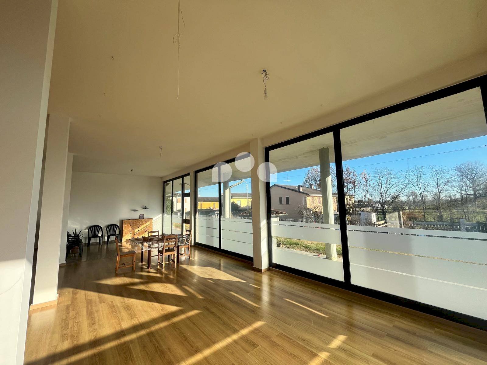 Foto 1 - Shop via Marchesani
 
25, Palazzo Pignano - photo 1