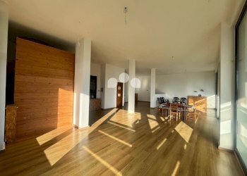 Foto 8 - Shop via Marchesani
 
25, Palazzo Pignano - photo 8