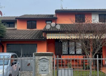 Foto 4 - Villa a Schiera via Giudice Alessandrini
 
17, Monte Cremasco - foto 4