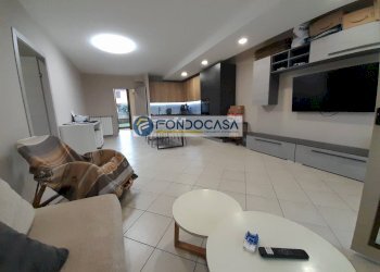 soggiorno e cucina - Bilocale Esenta, Lonato del Garda - foto 21