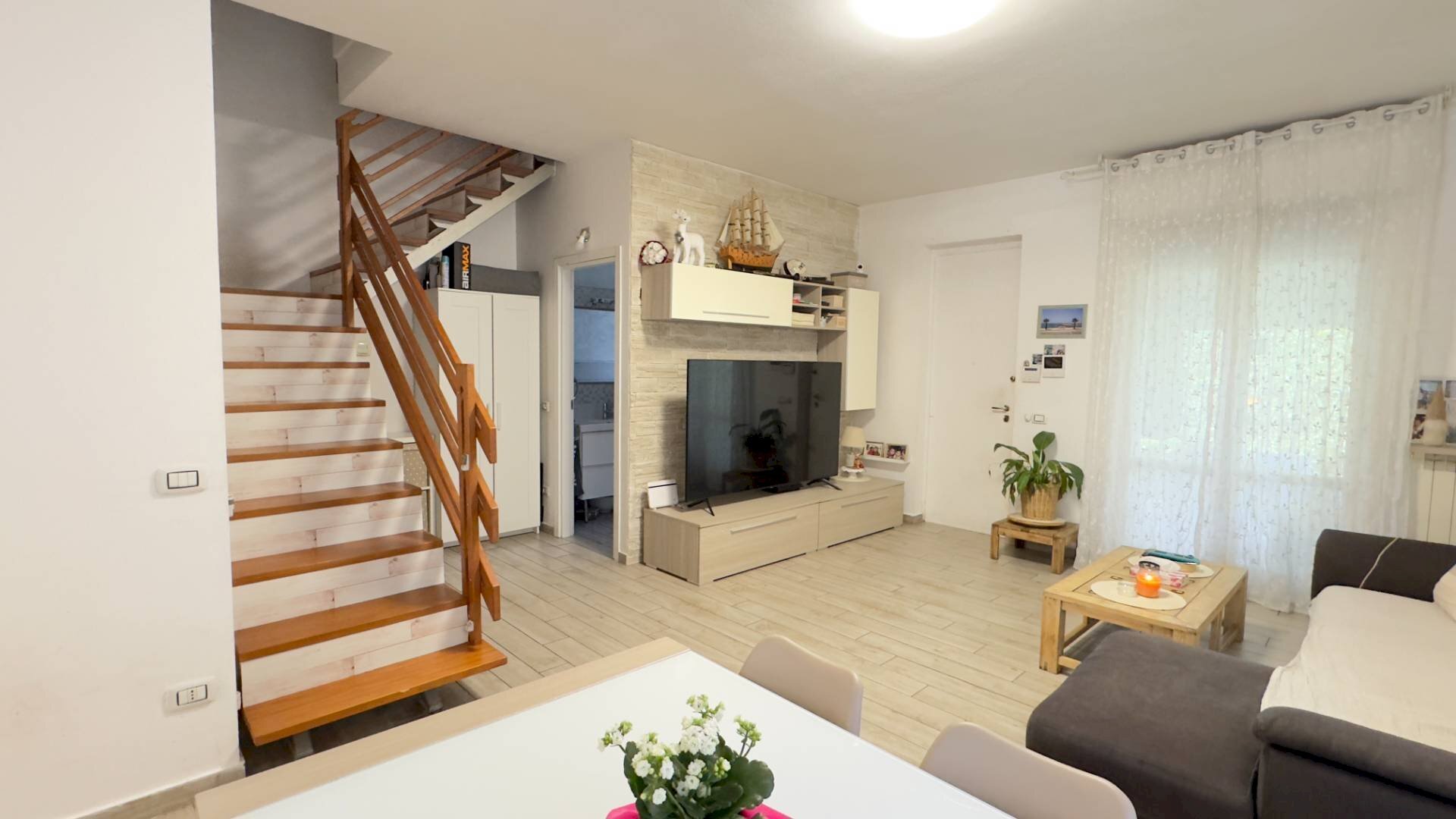 Foto 3 - Villa a Schiera Via Martin Luther King
 
6, Burago di Molgora - foto 3