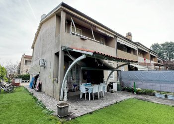 Foto 2 - Villa a Schiera Via Martin Luther King
 
6, Burago di Molgora - foto 2