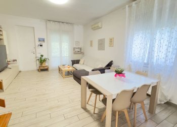 Foto 1 - Villa a Schiera Via Martin Luther King
 
6, Burago di Molgora - foto 1