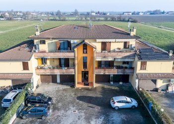 Casa all\'aperto - Trilocale via Vialato
 
3, Cadelbosco di Sopra - foto 42